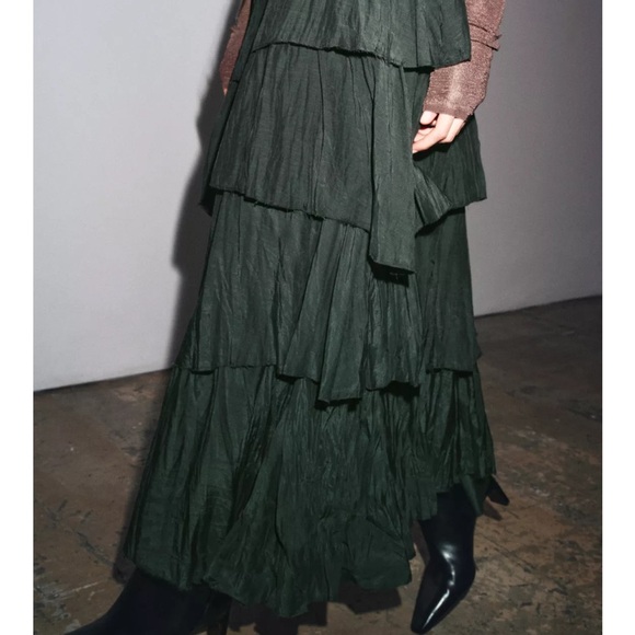 Zara Dark Green Maxi Tiered Skirt - Picture 3 of 4
